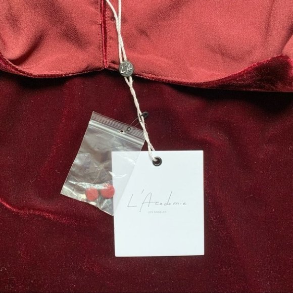 Revolve L'Academie Velvet Cami Blouse Top Button Front Red Size  Small - Picture 8 of 12